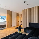 Black Pine House Holiday home